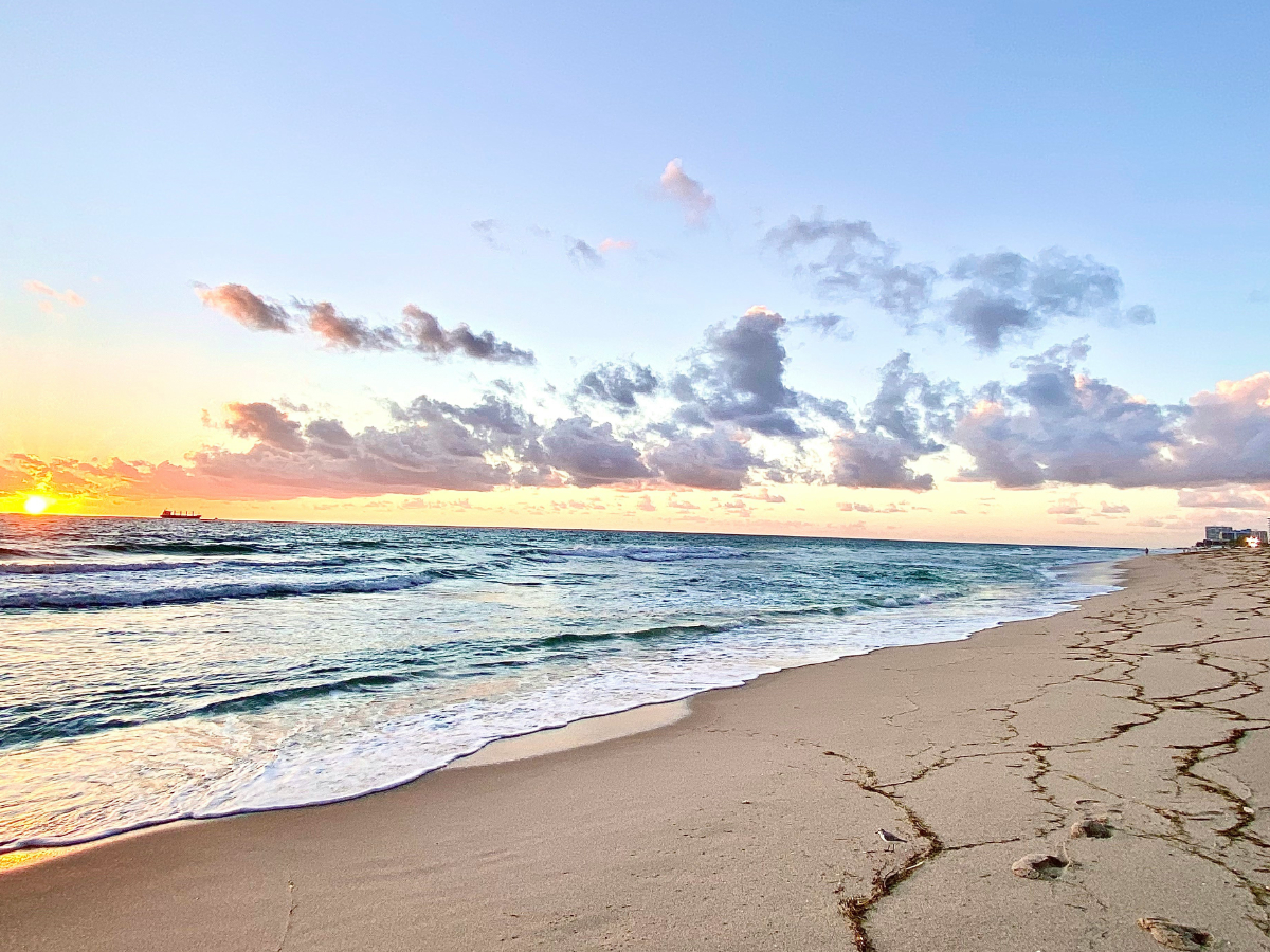 Sunrise bay